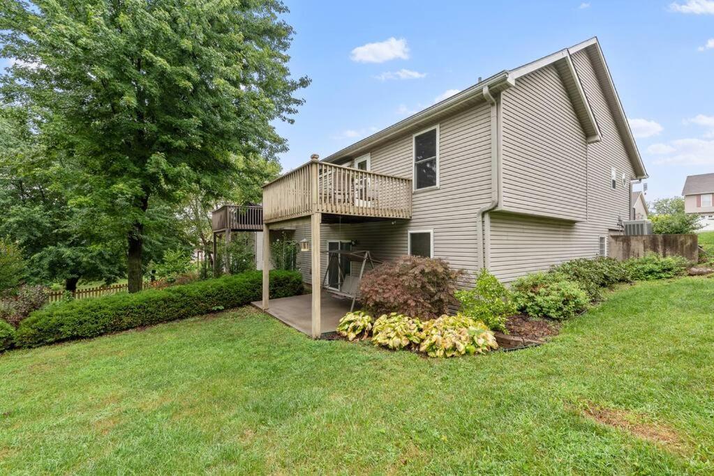 Beautiful Townhome, 11 Minutes To Downtown, Kcmo. Канзас Сити Екстериор снимка